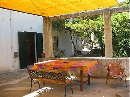 House Vese *